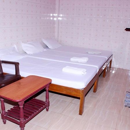 شيناي Merit Guest House الغرفة الصورة